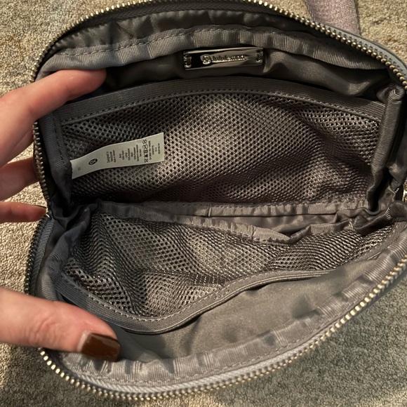 Lululemon Belt Bag - Picture 3 of 4